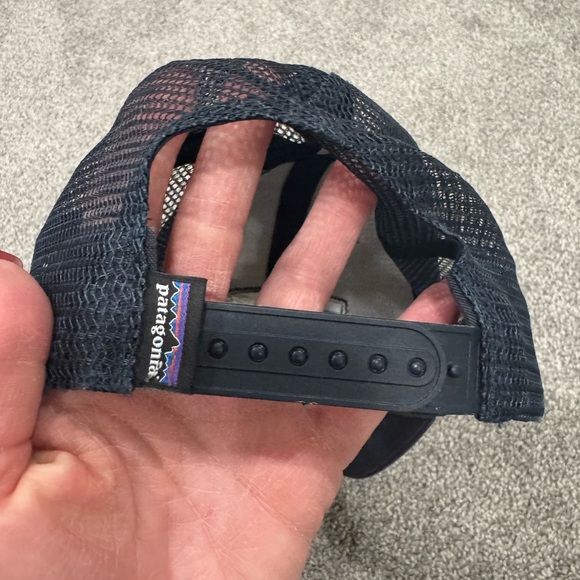 Patagonia Logo P-6 Trucker Hat - Picture 3 of 6